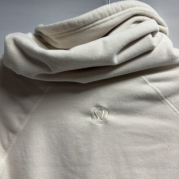 Lululemon Don't Hurry Be Happy Cowl Neck Pullover Sweatshirt Polar Cream Size 4 - Picture 8 of 9
